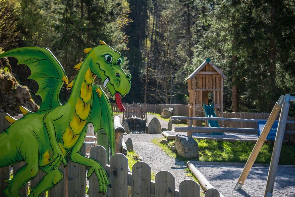 Spielplatz Sinterbacher Wasserfall