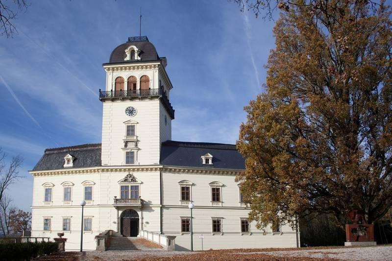 Schloss Tollet