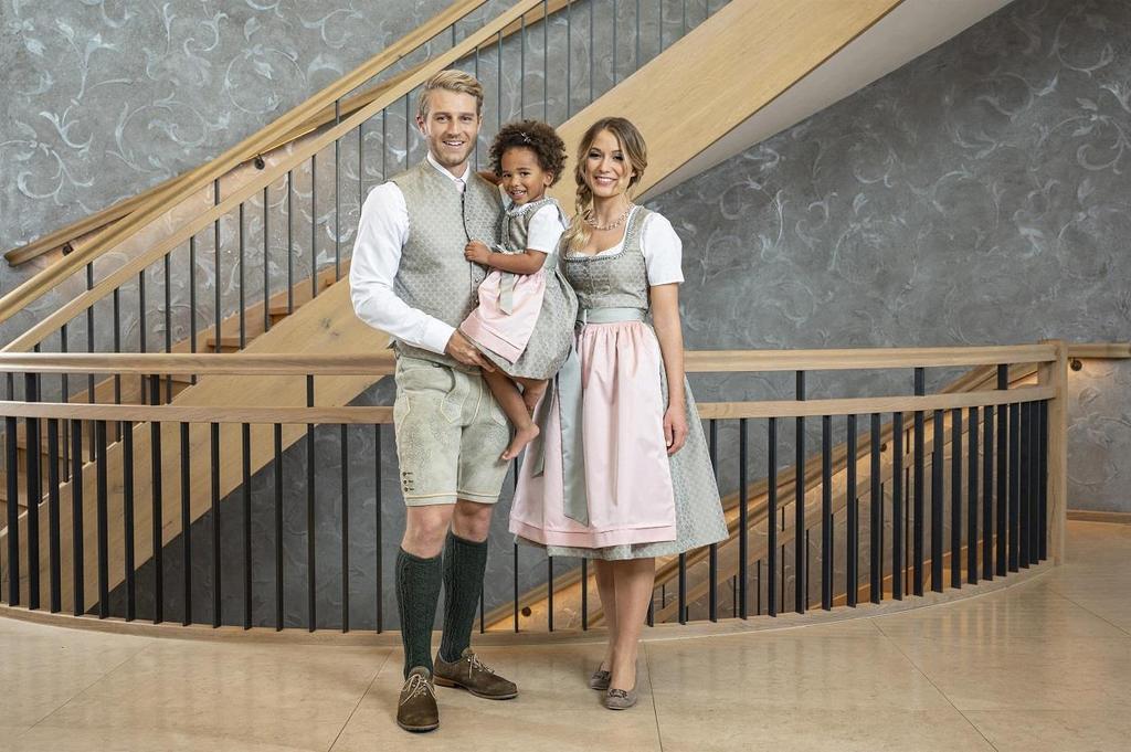 Familie in der Tracht