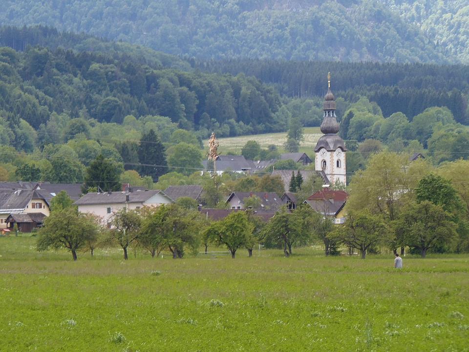 Suetschach, Pfarrkirche