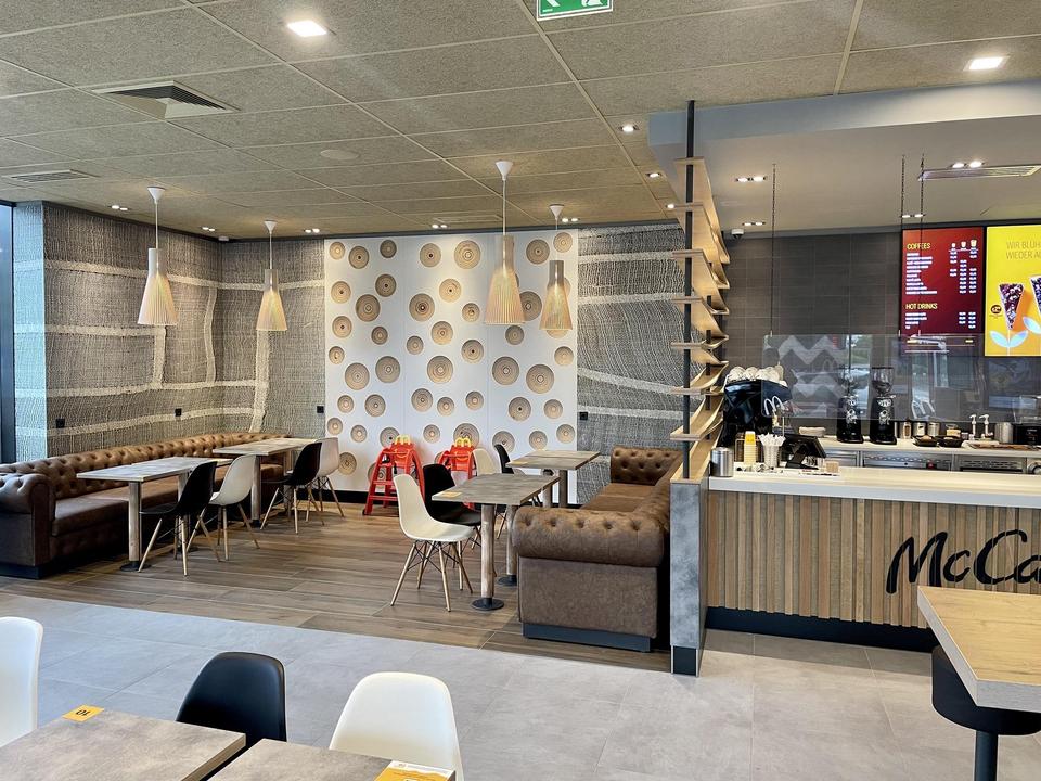 Mc Cafe Innen