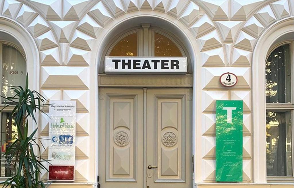 Außensicht vom Toihaus Theater Salzburg
