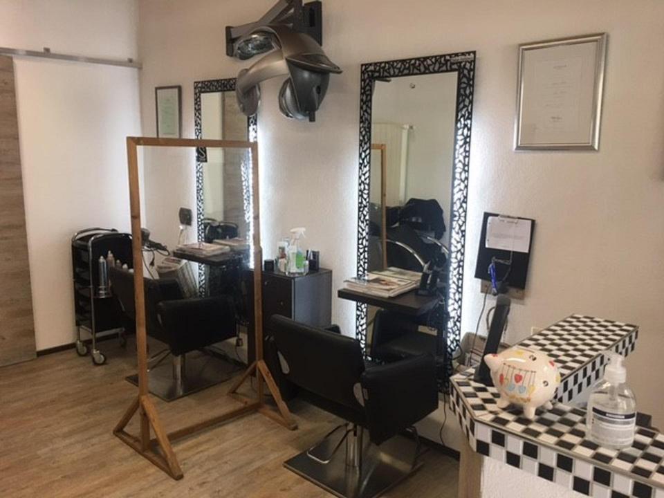 friseursalon-innen-haarstudio-altenmarkt