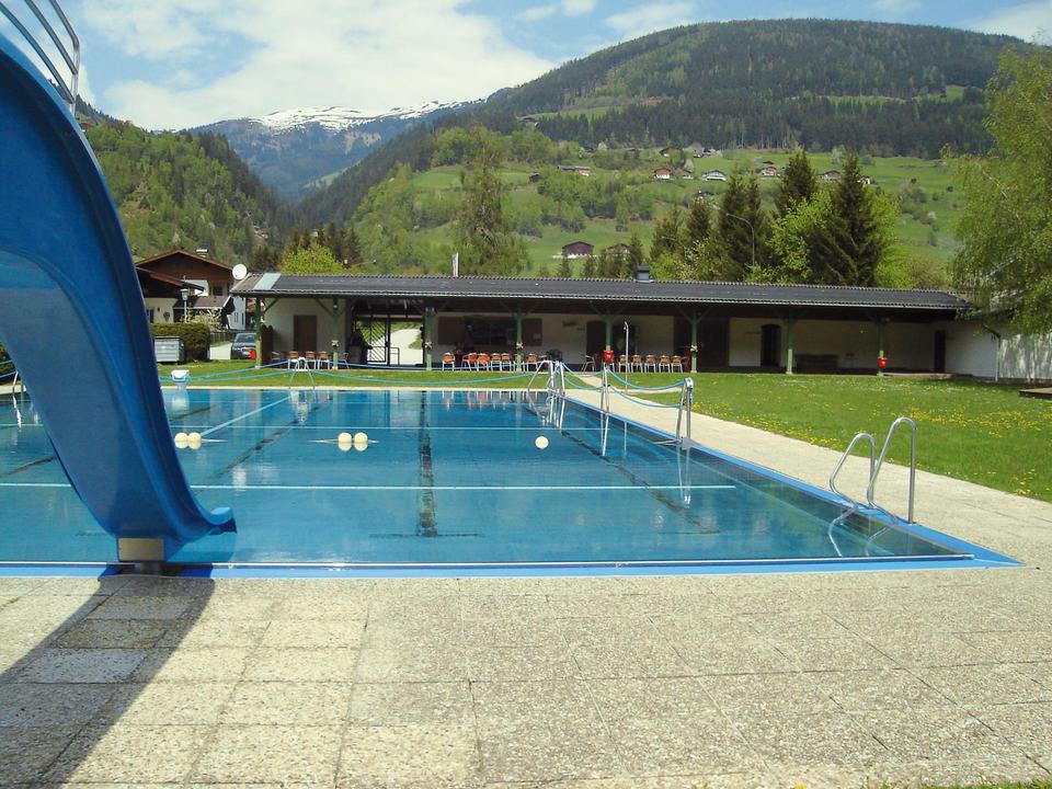 Schwimmbad Sommer