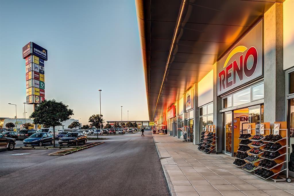 Pannonia Center