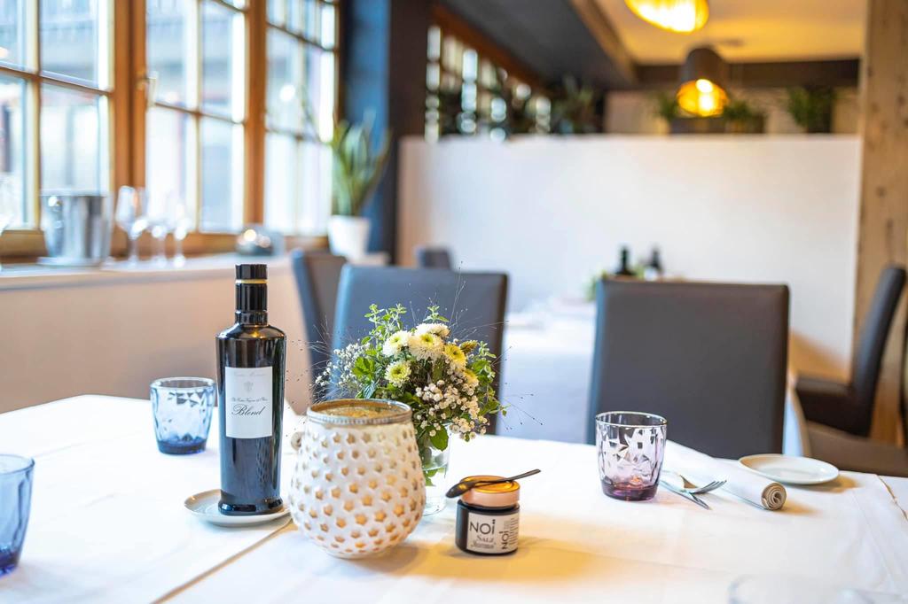 (c) Osteria Noi