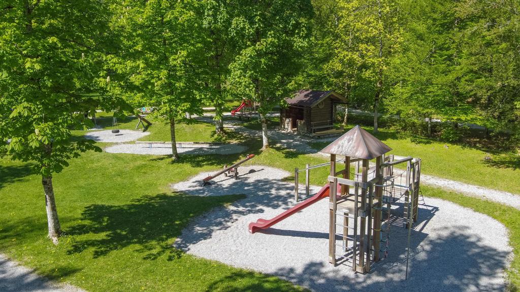 Lofer Spielplatz (1)