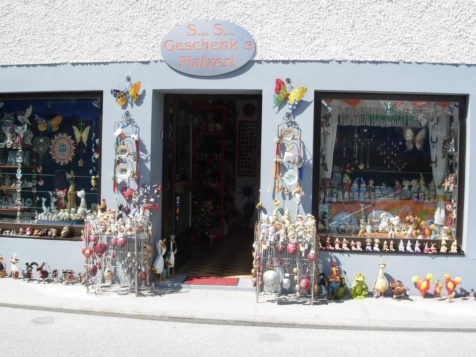 Geschenk's Platzerl - Souvenirs von Hallstatt