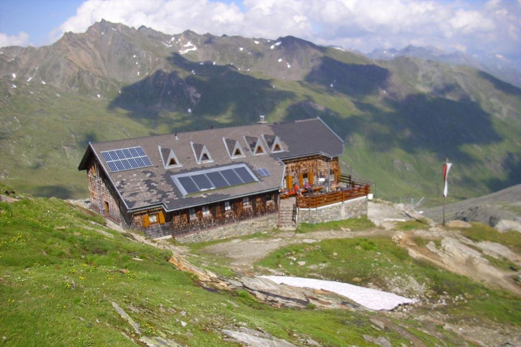 Adlerweg-Etappe O5: Badener Hütte