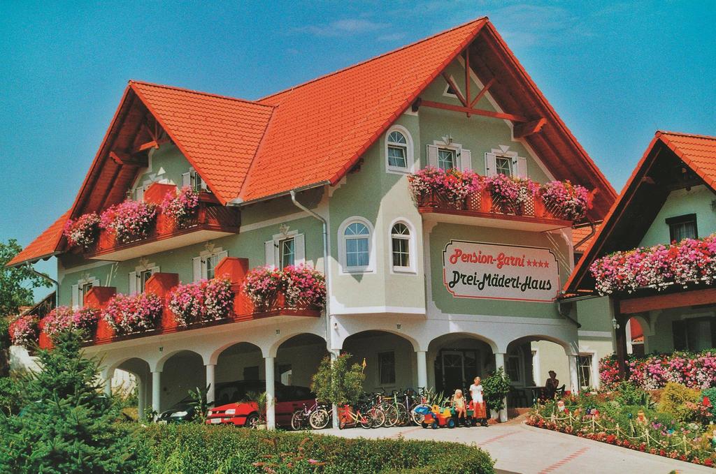 Hotel-Garni Drei Mäderl Haus Außenansicht