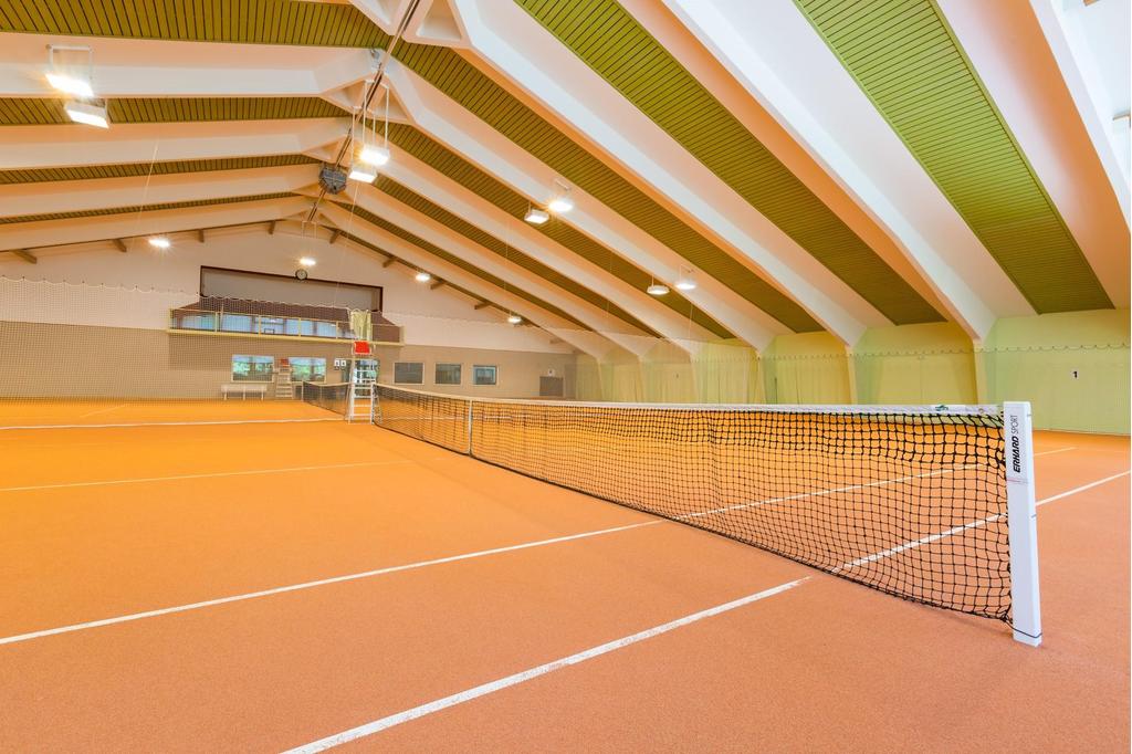 Tennishalle