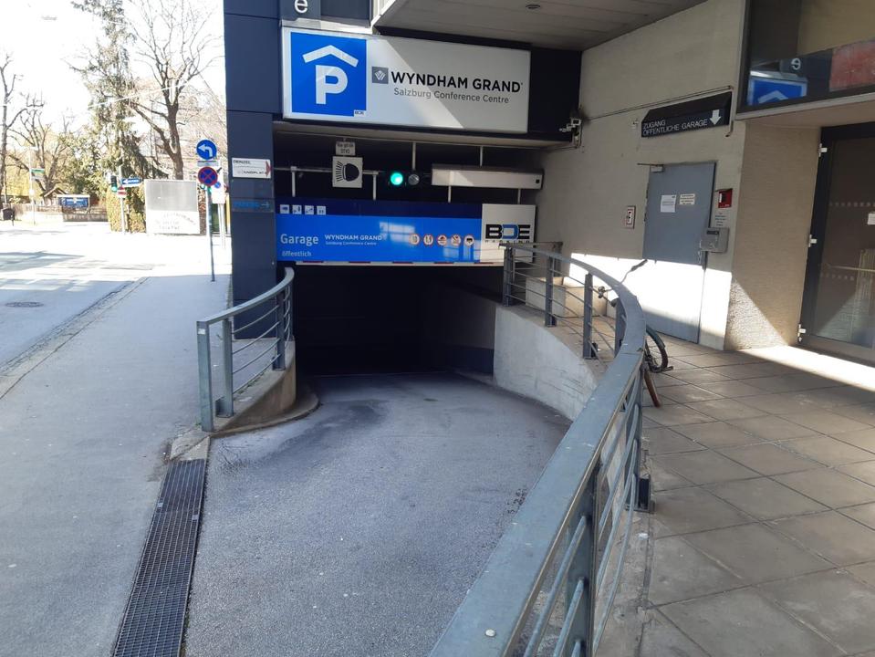 Tiefgarage Wyndham Grand