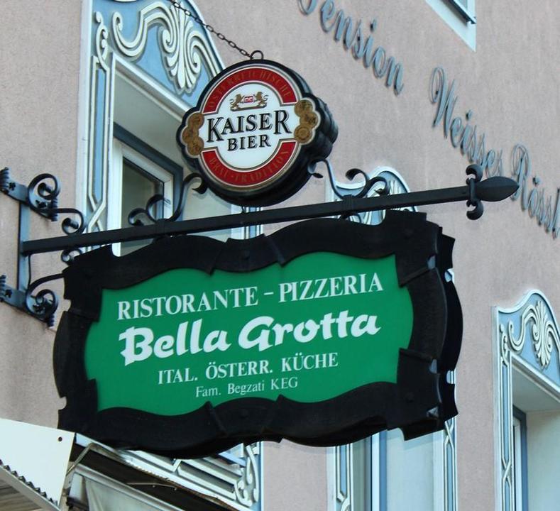 Bella Grotta