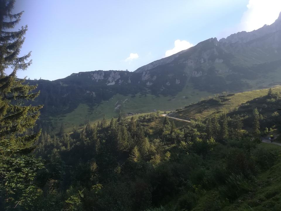 Die Sulzkaralm bereits in Blicknähe