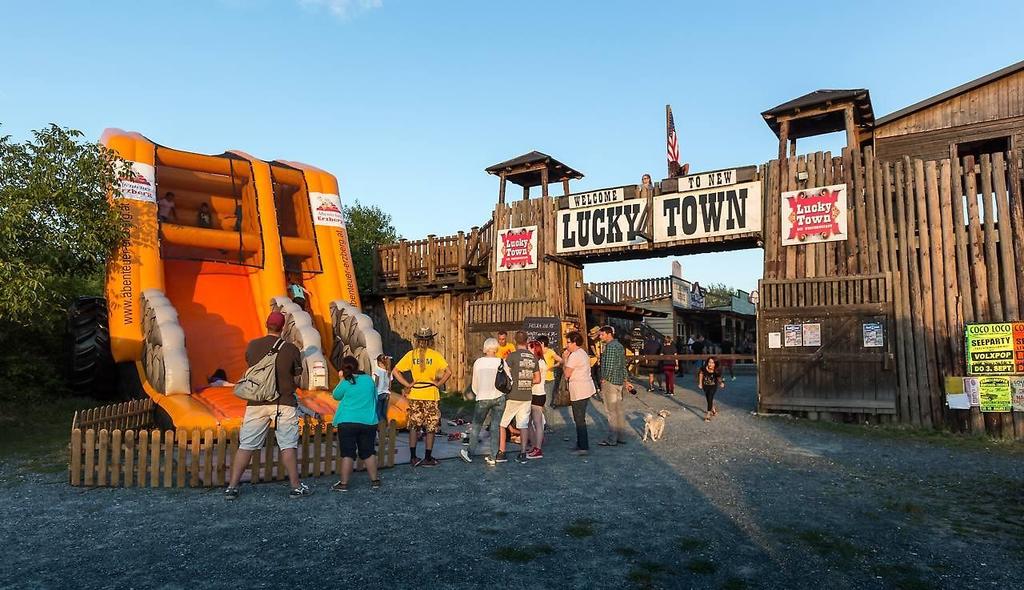 Willkommen in der Westernstadt Lucky Town