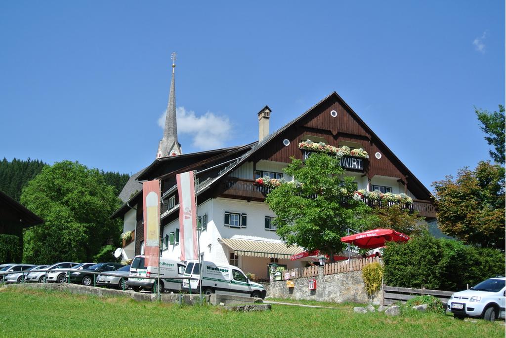 Kirchenwirt im Sommer