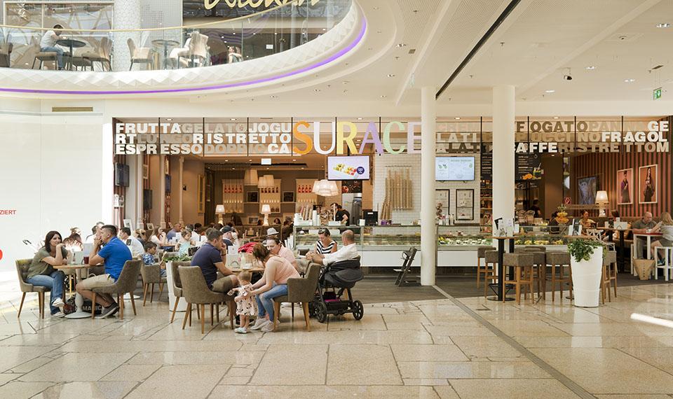 Surace_Gelateria_PlusCity_Palmenplatz
