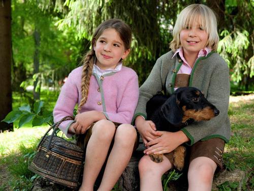Kinder mit Hund