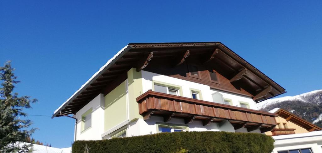 Unser Haus von vorne
