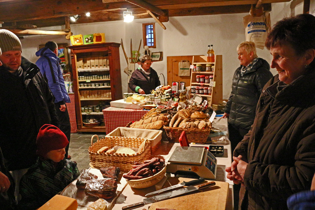 -c--tvb-tiroler-oberland-kurt-kirschner-bauernladen-pfunds-2014-7-_764196416.png