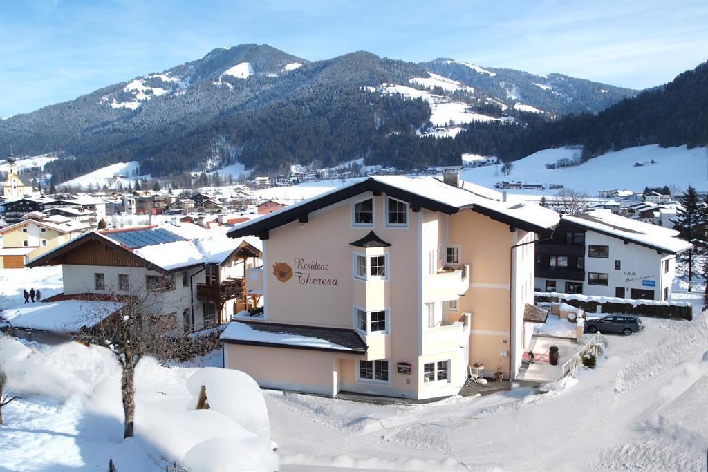 Söll_Residenz_Ansicht_Winter_WilderKaiser