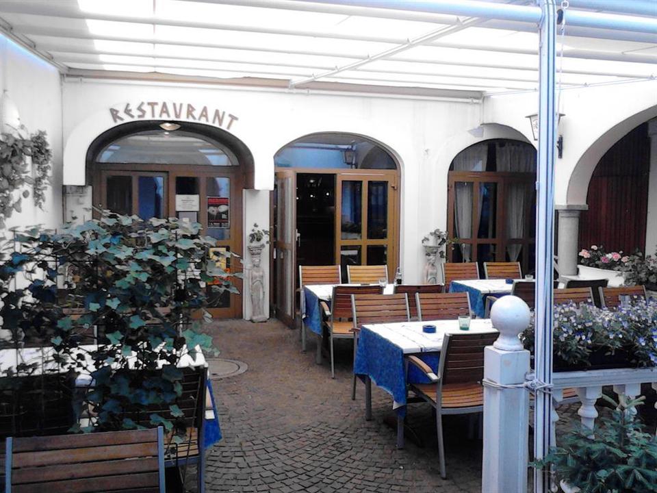Griechische Taverne Ouzeri Ilios