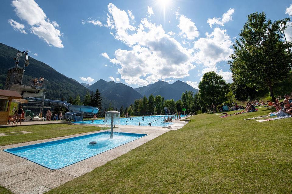 Schwimmbad Virgen