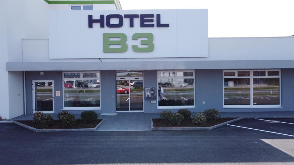 Hotel B3 Matuhausen Eingang