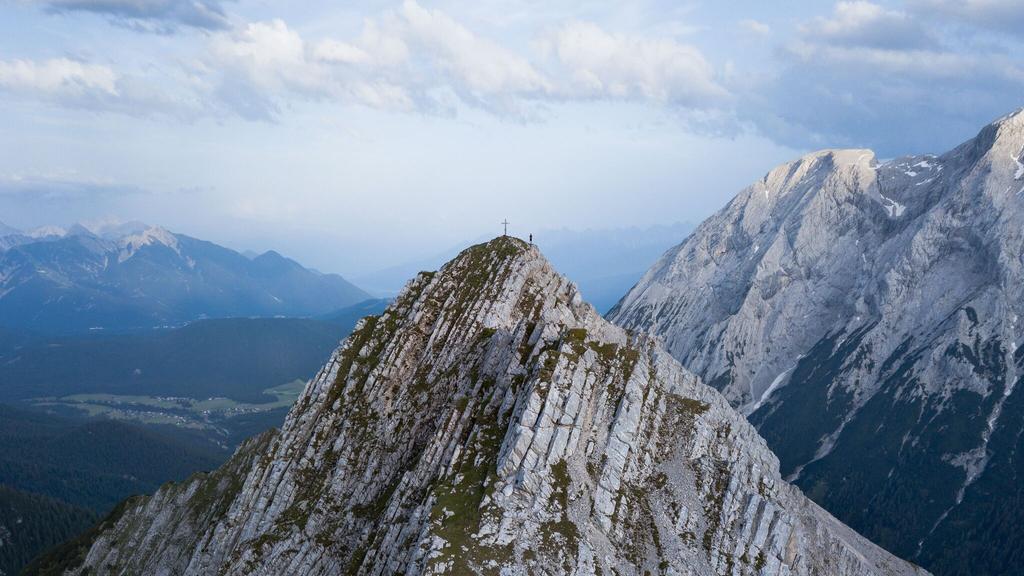 Wanderer auf dem Predigtstuhl.jpg