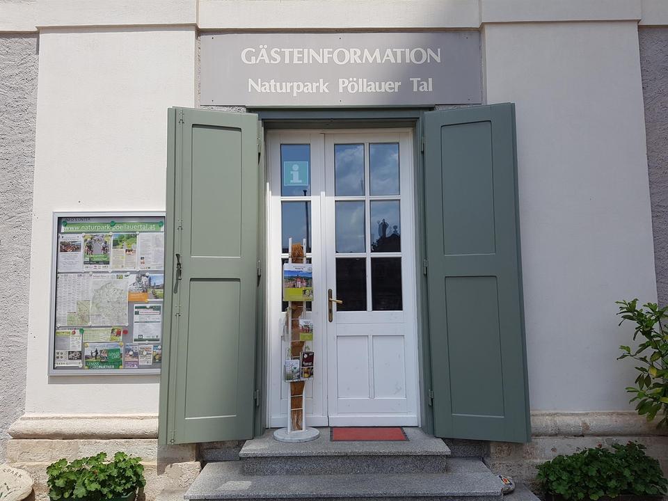 Tourismusinformation_Eingang_Oststeiermark