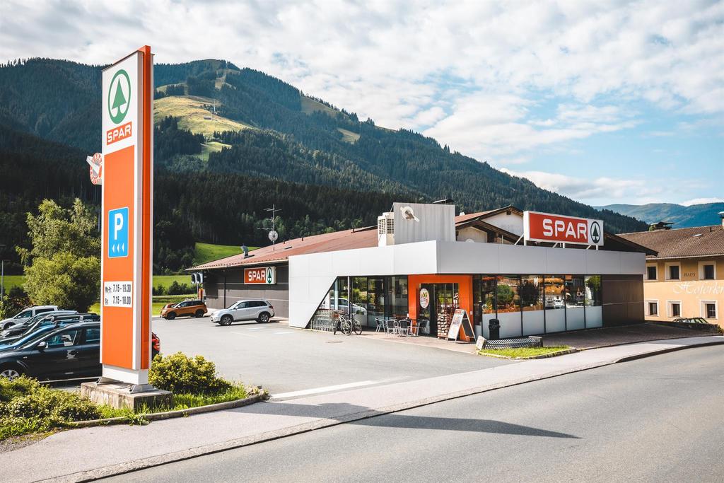 SPAR