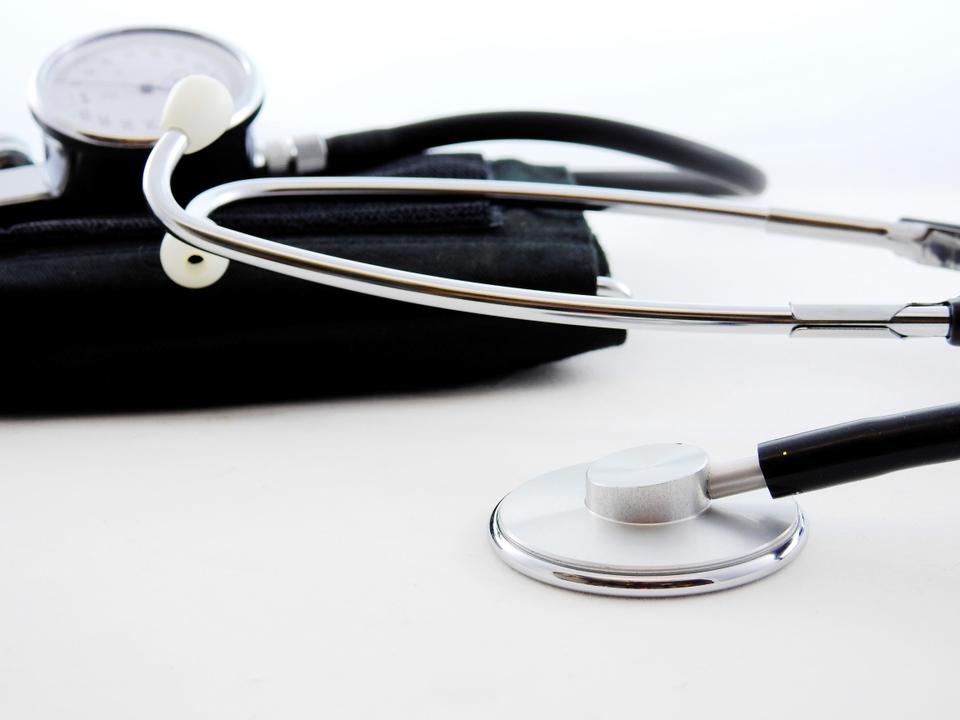 stethoscope-1584223