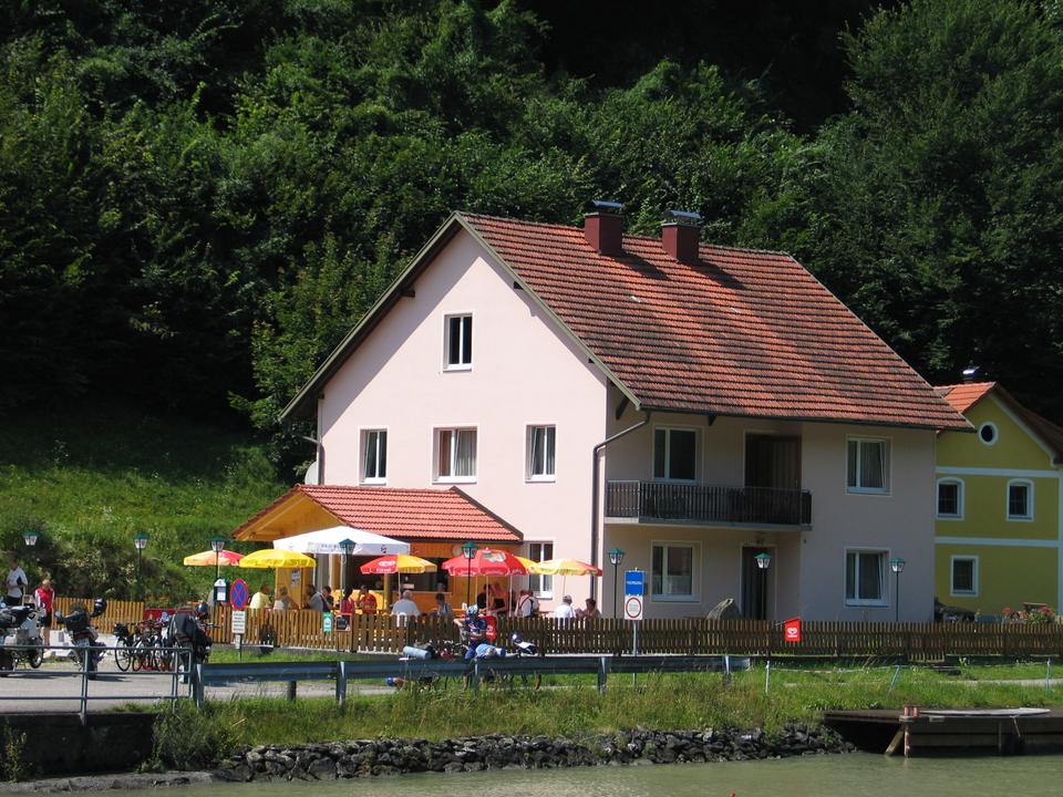 Jausenstation Donauterrasse am Limes