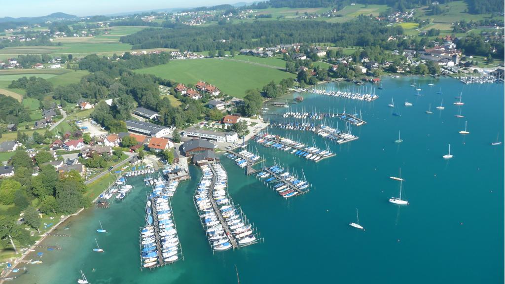 Bootbau Haitzinger aus der Luft