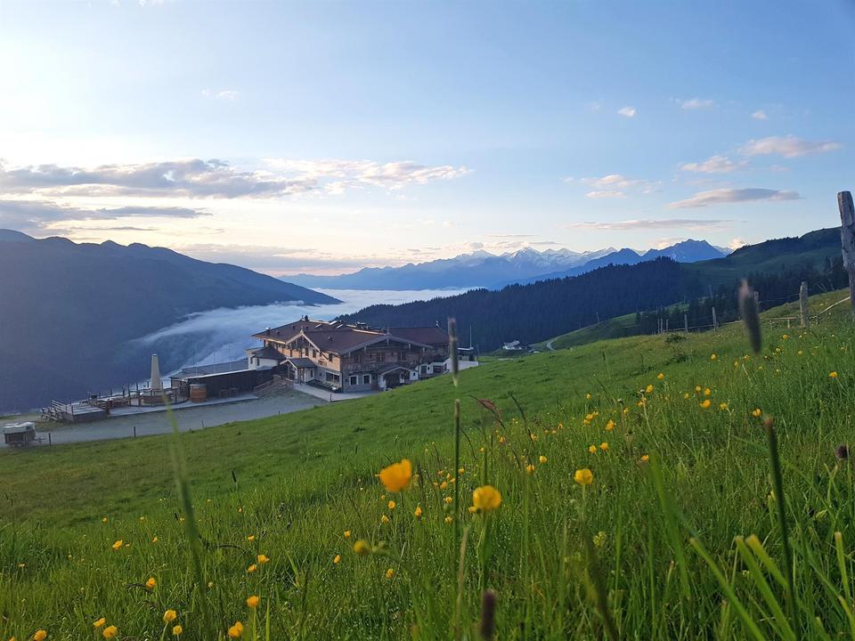 Sonnenaufgang Werbebild 2021