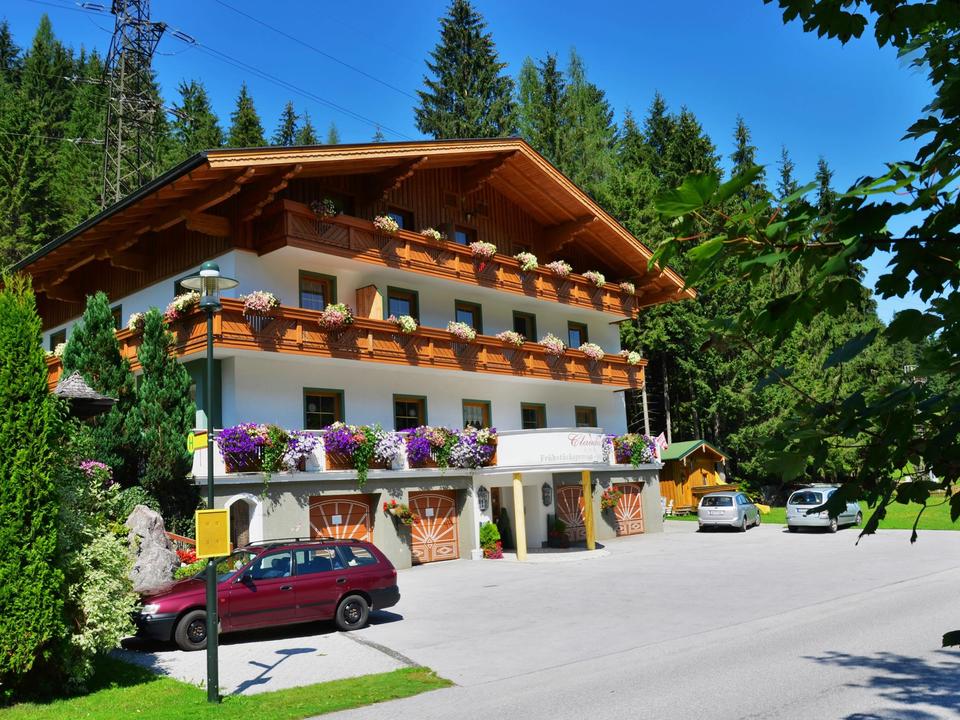 sommerurlaub-pension-claudia-flachau