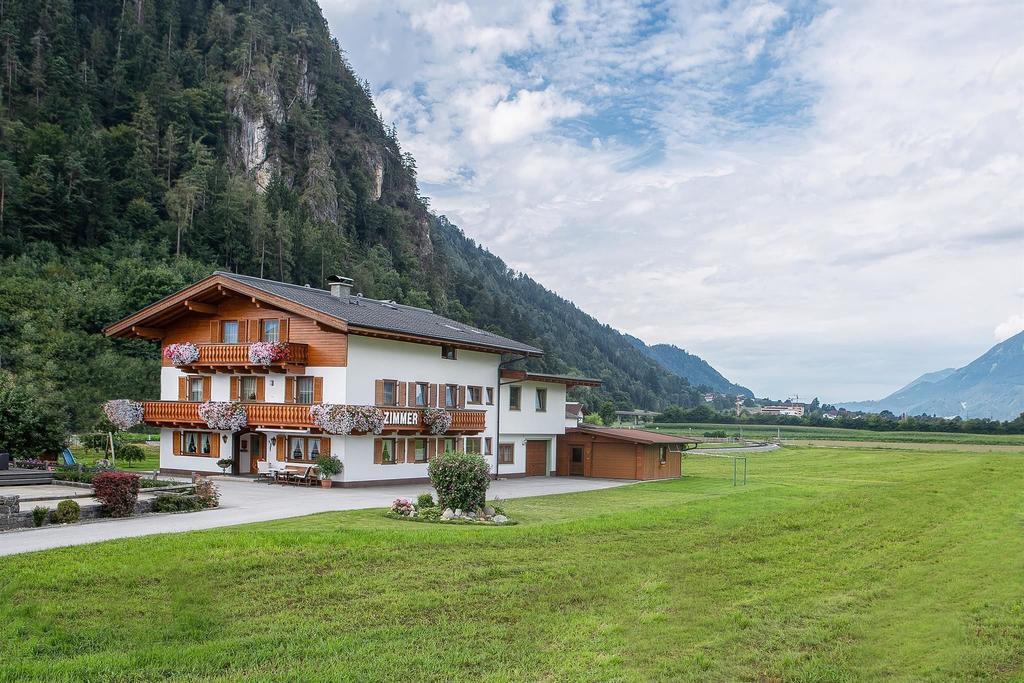 Gästehaus Luxner  Sommer