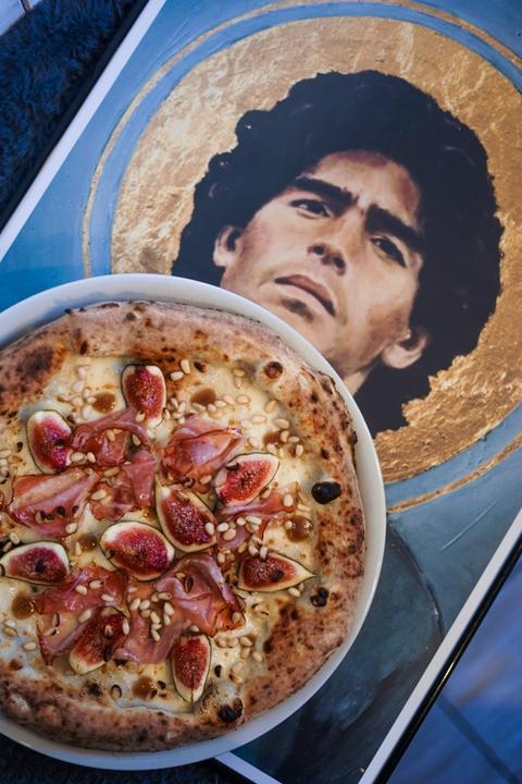 De Michele x Maradonna