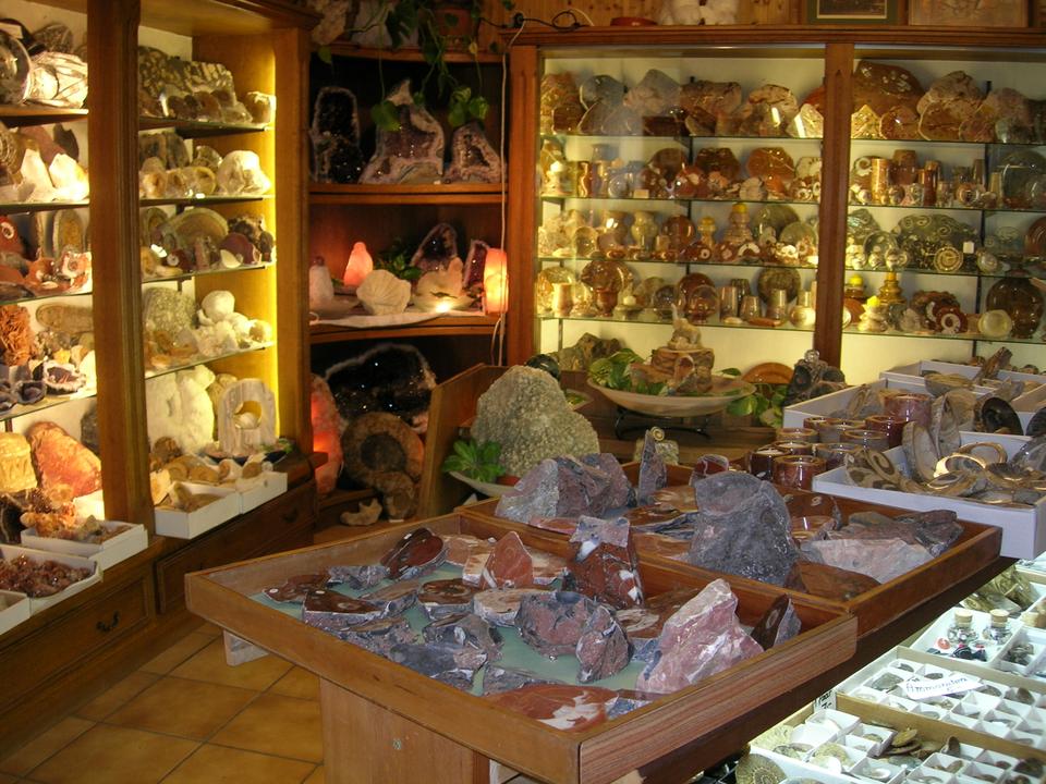 Stein- und Fossilienschleiferei Gapp