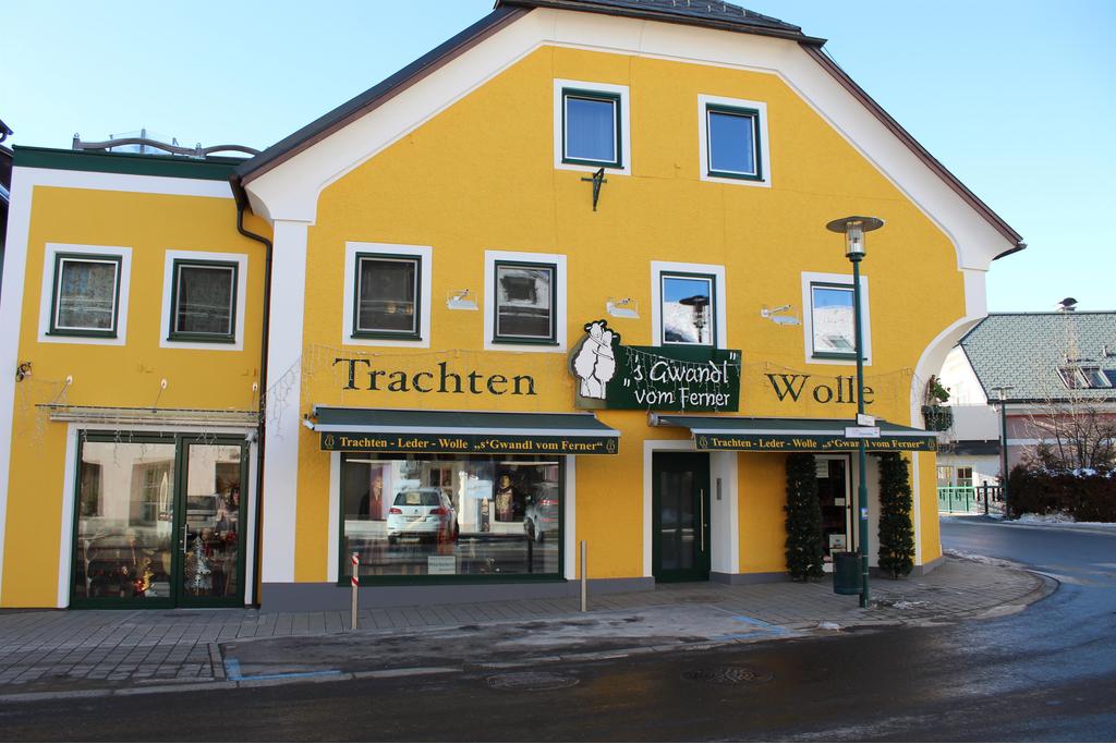 Trachten Ferner