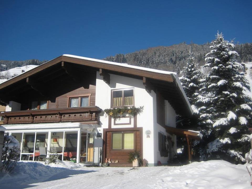 Winter_Hausansicht