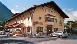 Gletschertor Hausansicht