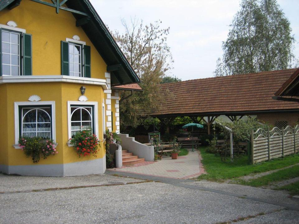 Schmankerlhof