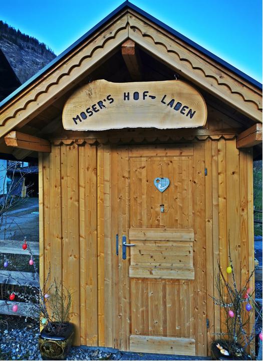 Hof-laden Moserhof aussen