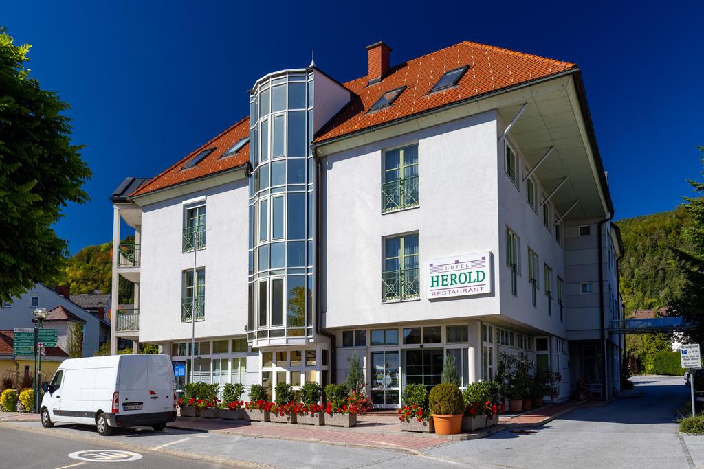 Hotel Herold 01