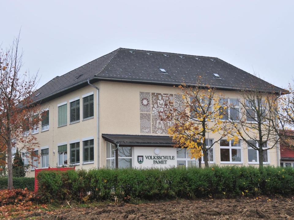 Volksschule Pamet