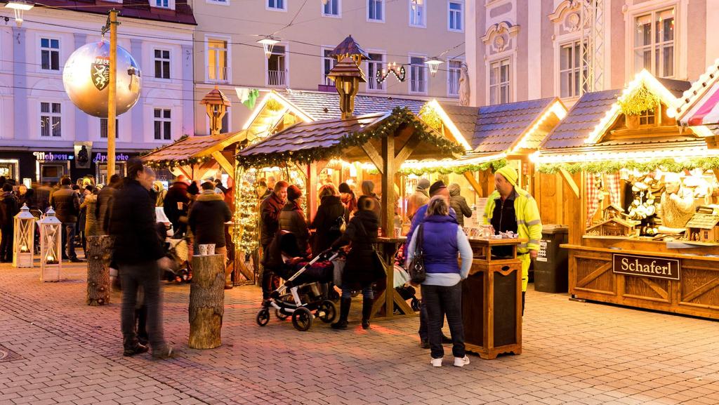 Christkindlmarkt am Südtiroler Platz