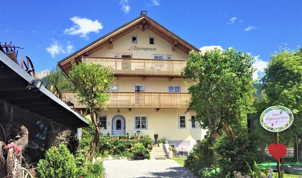 Die Romantikpension Alpengruss Seefeld Tirol