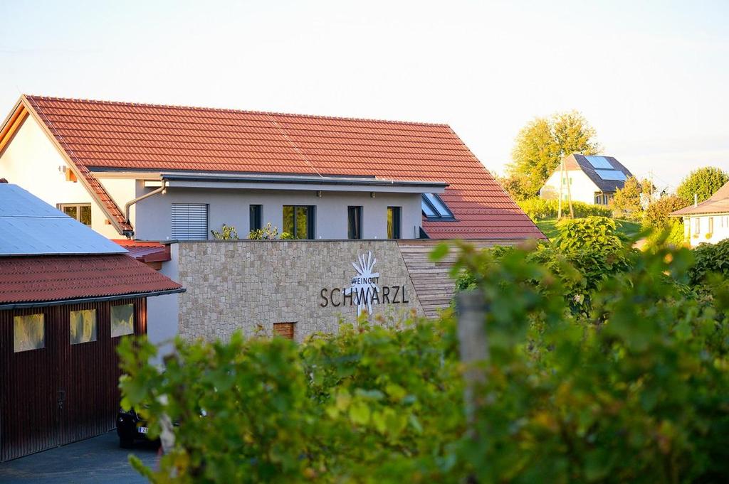 Weingut Schwarzl Hof