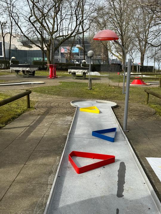 Minigolf-Bregenz.jpeg